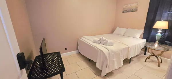 Coliving in Deltona - Outer Orlando, Orlando