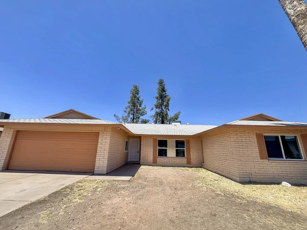 Coliving in Glendale - NW Valley, Phoenix