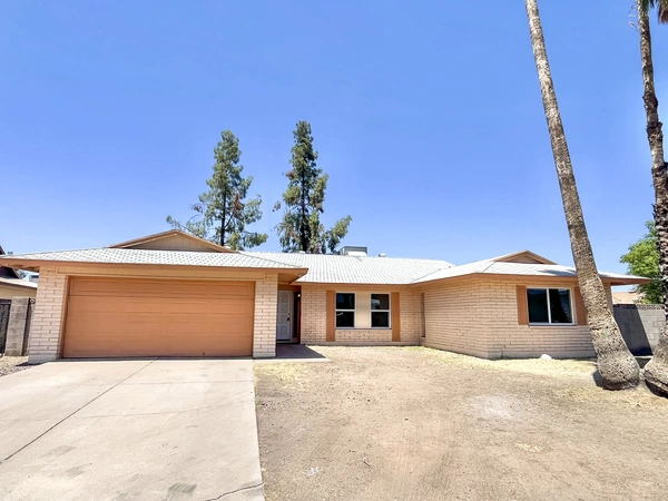 Coliving in Glendale - NW Valley, Phoenix