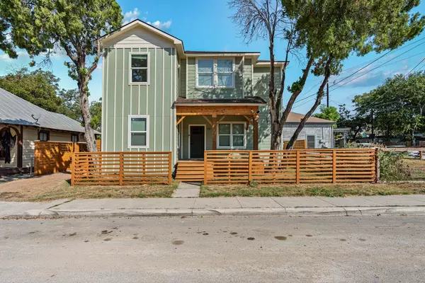 Coliving in Dignowity Hill - East SATX, San Antonio