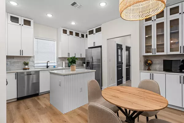 Coliving in Dignowity Hill - East SATX, San Antonio