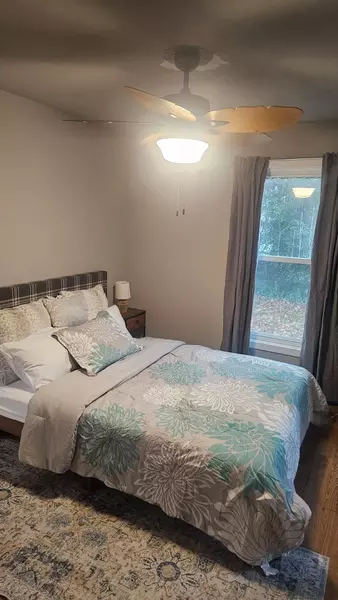 Coliving in Warner Robins - Houston-Peach County, Macon