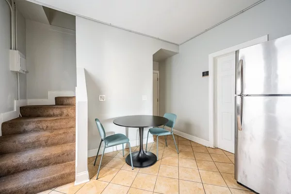 Coliving in Irving Park - Northwest Side, Chicago