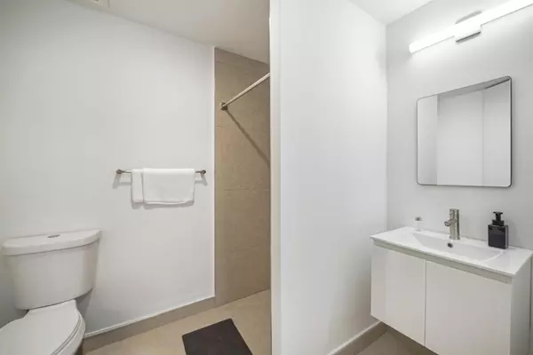 Coliving in Downtown Miami - Miami, Miami