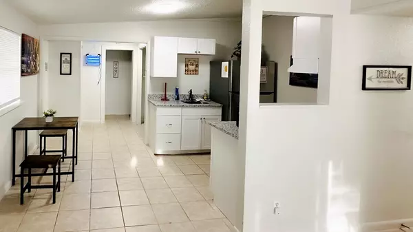 Coliving in Lake Forest - Northside, Jacksonville