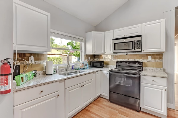 Coliving in Springfield - Downtown JAX, Jacksonville