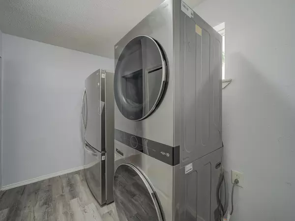 Coliving in Wolf Creek - Sw Dallas, Dallas