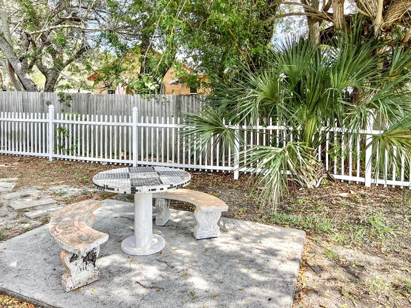 Coliving in Largo - Clearwater-St. Petersburg, Tampa