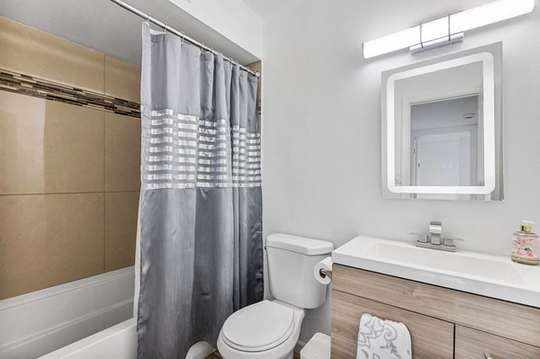 Coliving in North Mountain - Phoenix, Phoenix