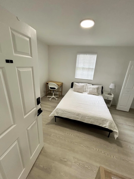 Coliving in Ybor City - Central Tampa, Tampa