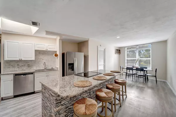 Coliving in Port Charlotte - North Port, Sarasota