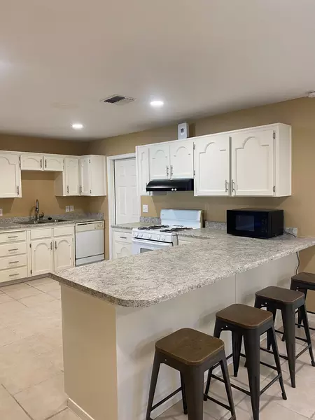 Coliving in Alhambra - Phoenix, Phoenix