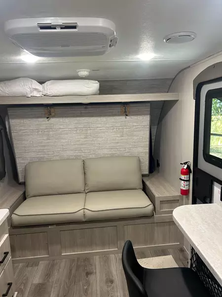 Coliving in Cedar Hills - Westside, Jacksonville