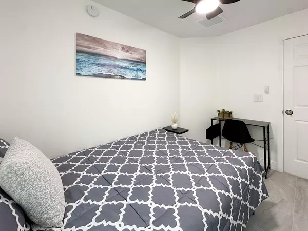 Coliving in Grant Park Tampa - East Tampa, Tampa