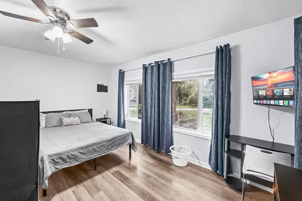 Coliving in Cedar Hills - Westside, Jacksonville