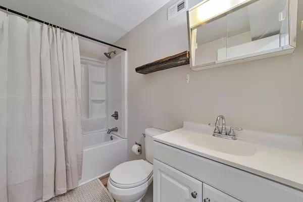 Coliving in Fawnbrook - South RVA, Richmond