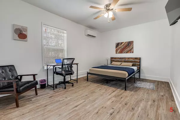 Coliving in Duncanville - Sw Dallas, Dallas