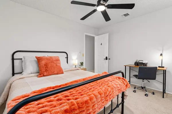 Coliving in Uptown Central - North SATX, San Antonio