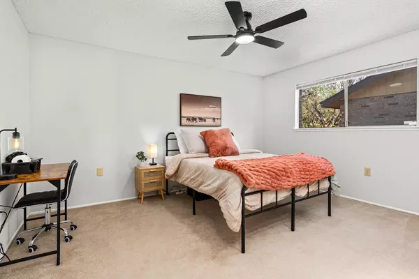 Coliving in Uptown Central - North SATX, San Antonio