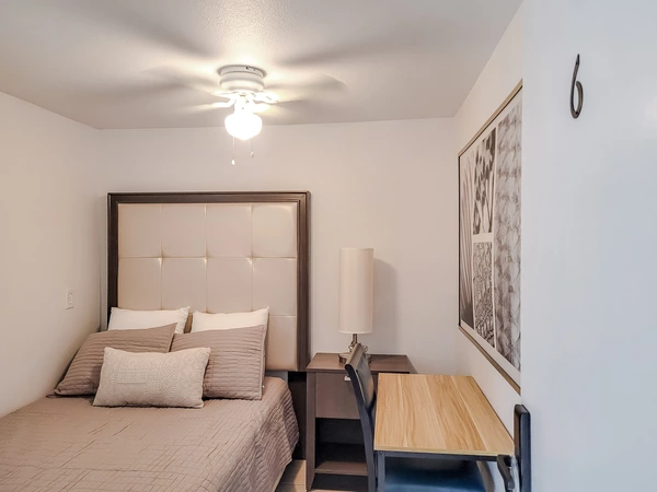 Coliving in Kenwood - Clearwater-St. Petersburg, Tampa