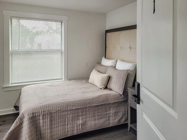 Coliving in Kenwood - Clearwater-St. Petersburg, Tampa