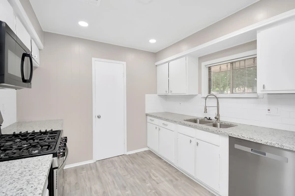 Coliving in Spring Branch Central - Nw Houston, Houston