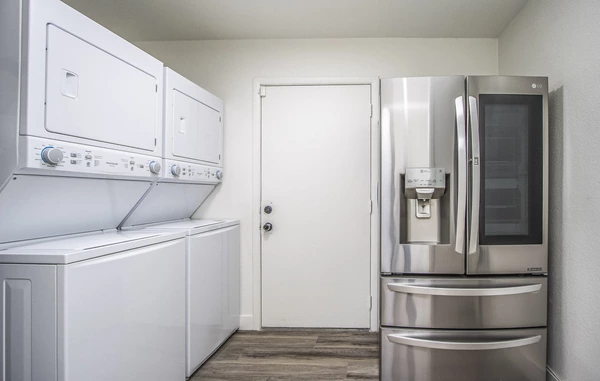 Coliving in Glendale - NW Valley, Phoenix