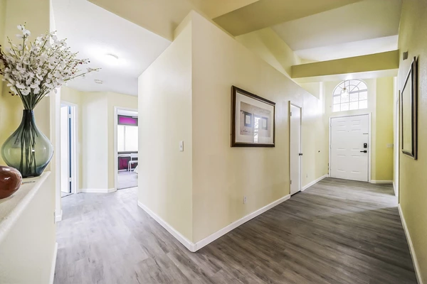 Coliving in North Las Vegas - North Las Vegas, Las Vegas