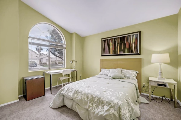 Coliving in North Las Vegas - North Las Vegas, Las Vegas