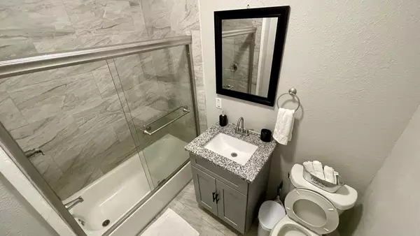 Coliving in Mahncke Park - Central SATX, San Antonio