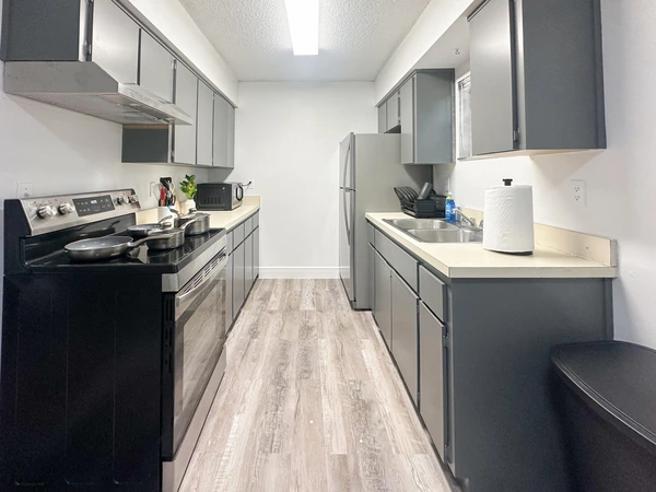 Coliving in Clearwater - Clearwater-St. Petersburg, Tampa
