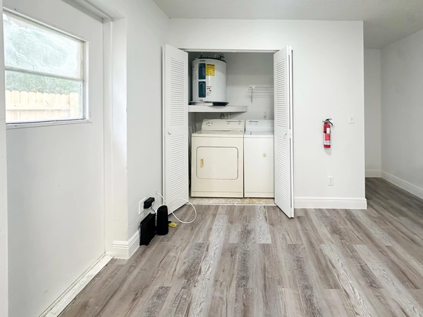 Coliving in Clearwater - Clearwater-St. Petersburg, Tampa