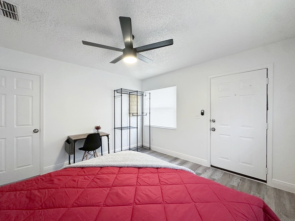 Coliving in Clearwater - Clearwater-St. Petersburg, Tampa