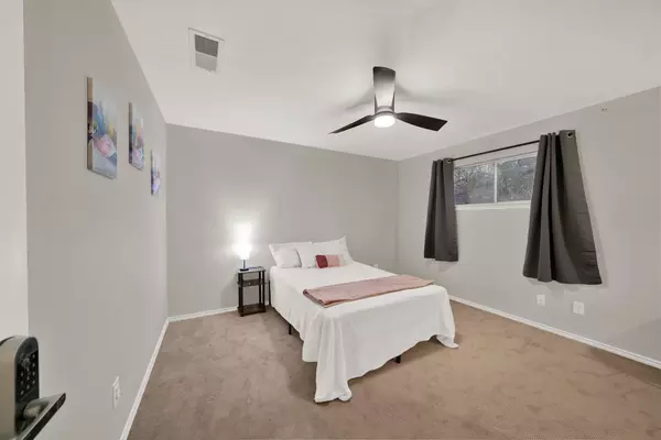 Coliving in Duncanville - Sw Dallas, Dallas