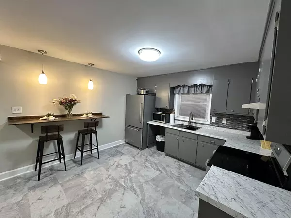 Coliving in Westchester - West Charlotte, Charlotte