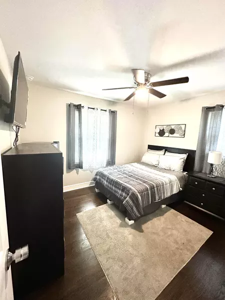 Coliving in Westchester - West Charlotte, Charlotte