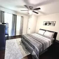 Coliving in Westchester - West Charlotte, Charlotte