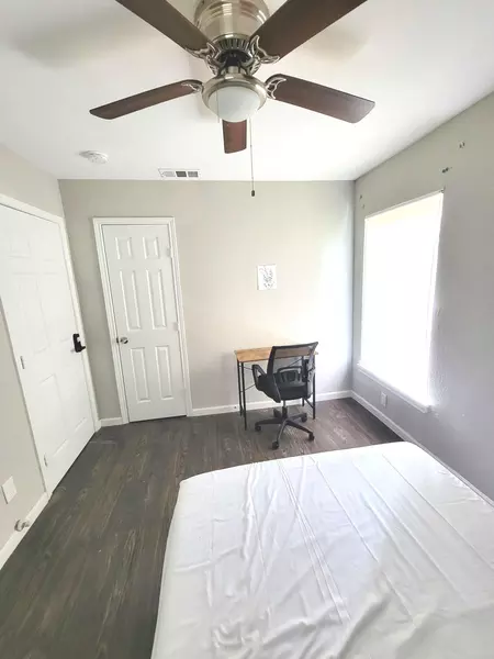 Coliving in Cedar Crest - Se Dallas, Dallas