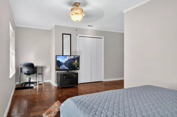 Coliving in Cedar Crest - Se Dallas, Dallas