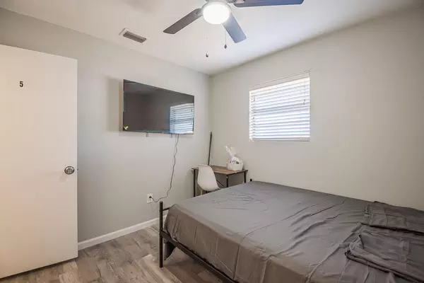 Coliving in Hutchins - Se Dallas, Dallas