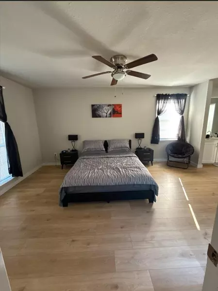 Coliving in Garland - Ne Dallas, Dallas