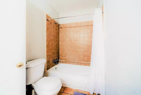 Coliving in Pasadena - Se Houston, Houston