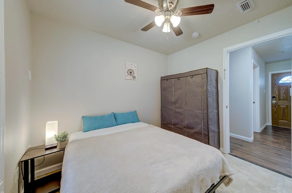 Coliving in Pasadena - Se Houston, Houston