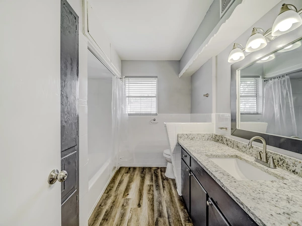 Coliving in Oak Cliff - Sw Dallas, Dallas