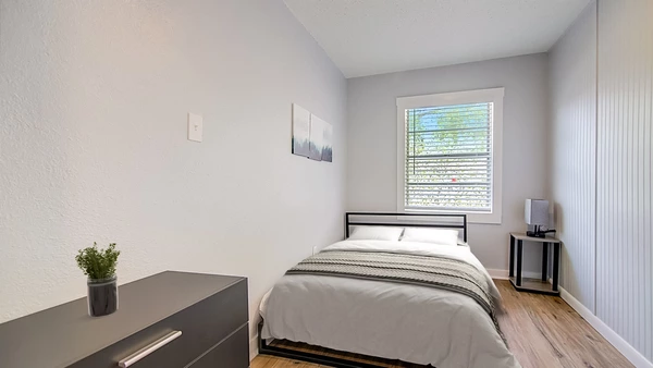 Coliving in Grant Park Tampa - East Tampa, Tampa