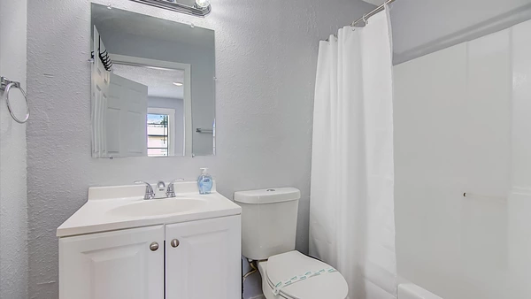 Coliving in Grant Park Tampa - East Tampa, Tampa