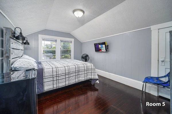 Coliving in College Park JAX - Northside, Jacksonville