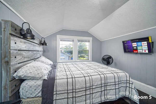 Coliving in College Park JAX - Northside, Jacksonville