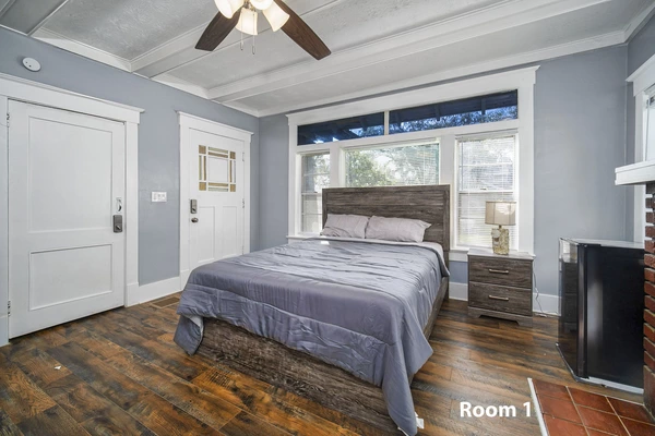 Coliving in College Park JAX - Northside, Jacksonville