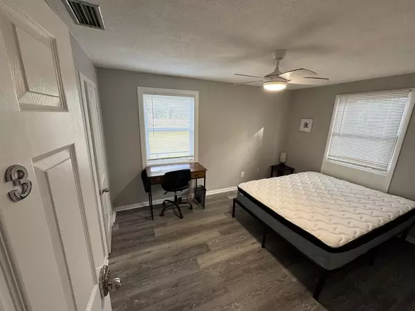 Coliving in Lealman - Clearwater-St. Petersburg, Tampa